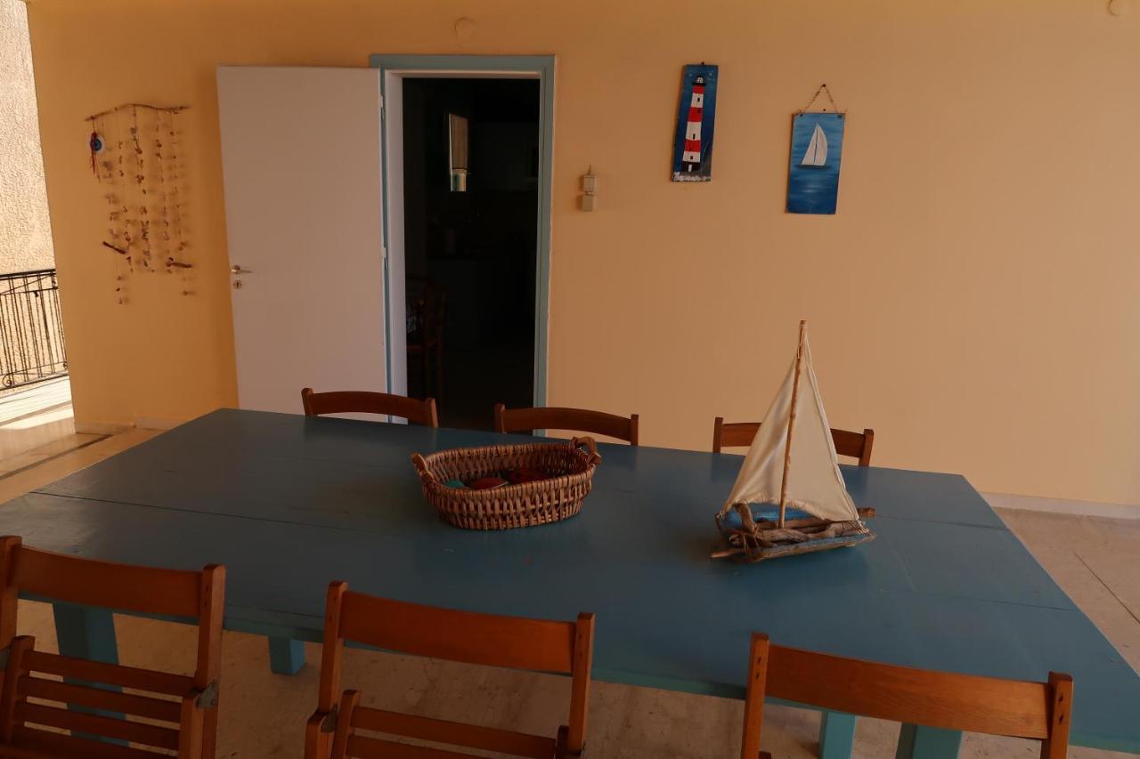 Akrogiali Beach Apartments Exterior photo